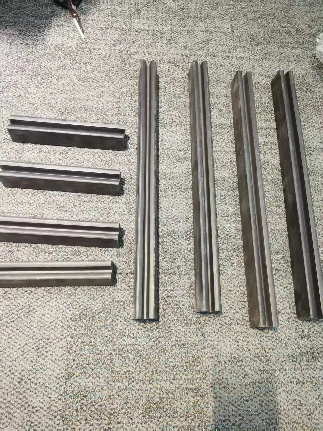 AL Form Beam Plastic Insert