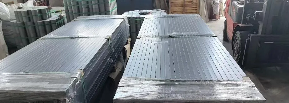 AL Form Beam Plastic Insert